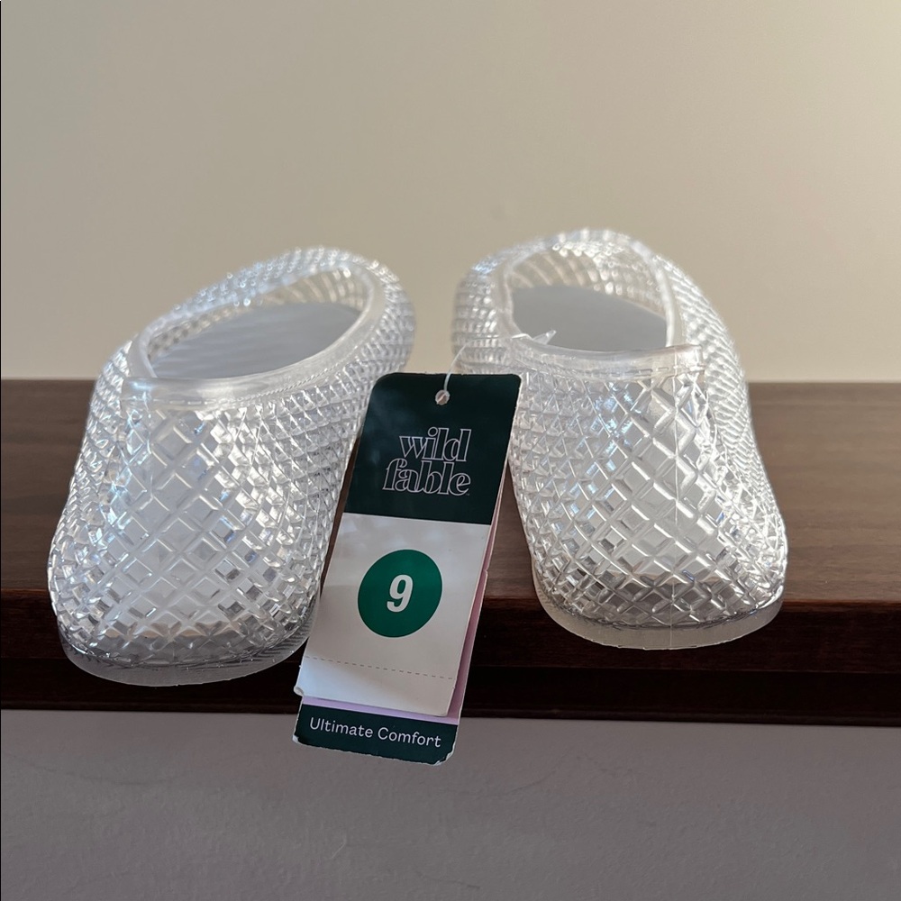 Wild Fable Women's Isabella Clear Jelly Flats Sandals. - Picture 6 of 8